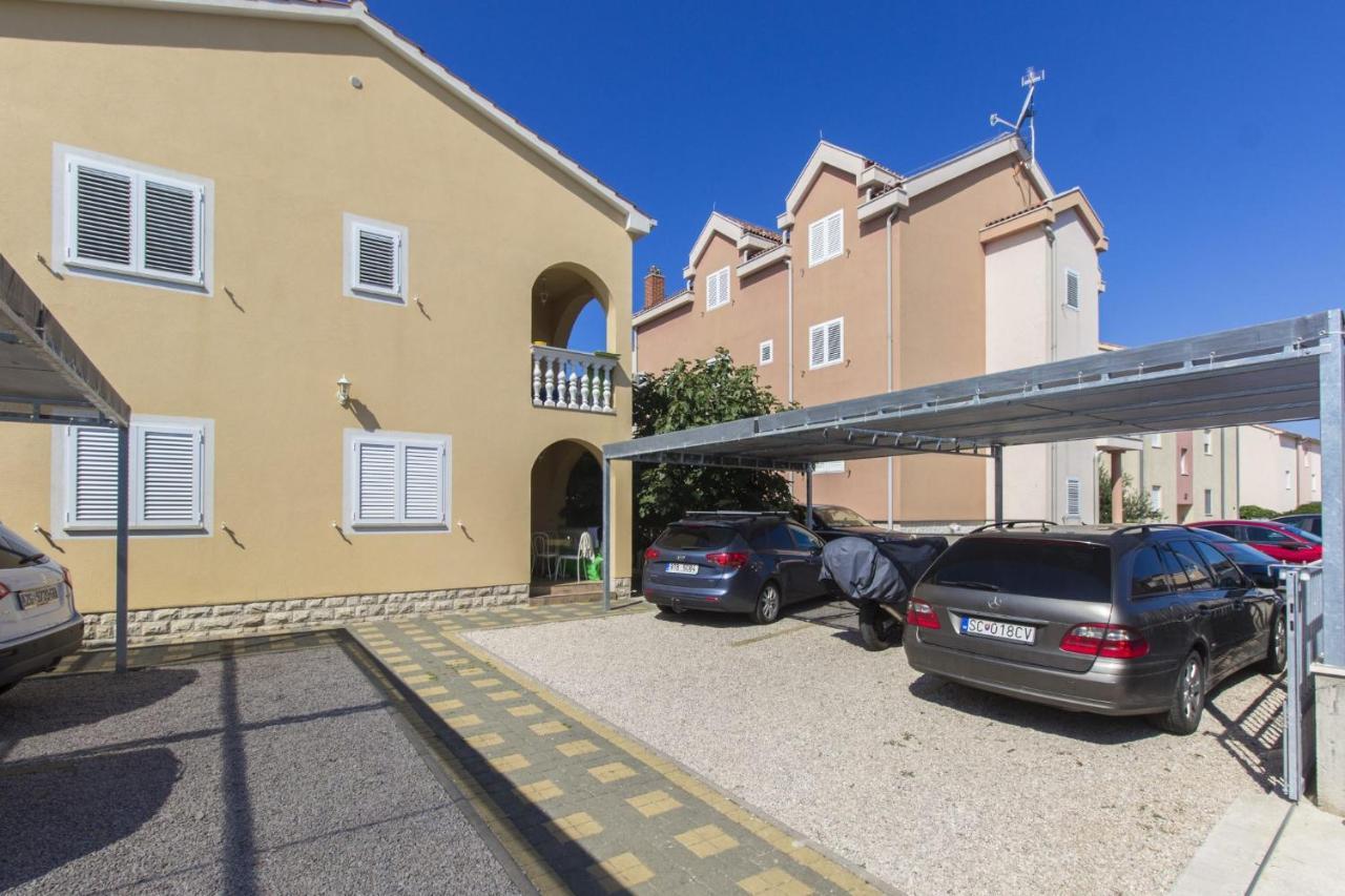 Apartments Dalibor Vodice Buitenkant foto