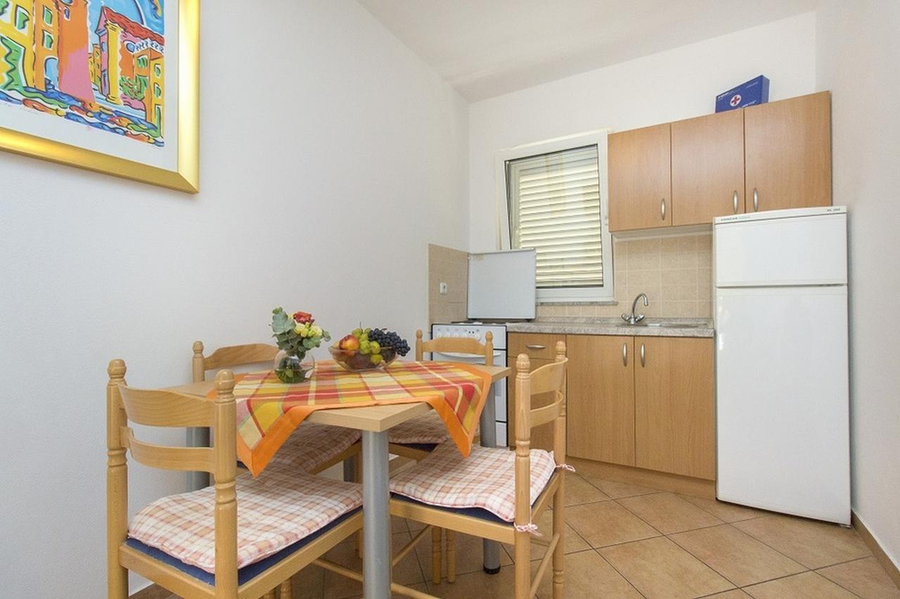 Apartments Dalibor Vodice Buitenkant foto